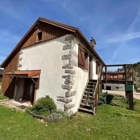 Annexe De Ferme Cosy A 15 Min De Gerardmer,ventron Et La Bresse בקתה